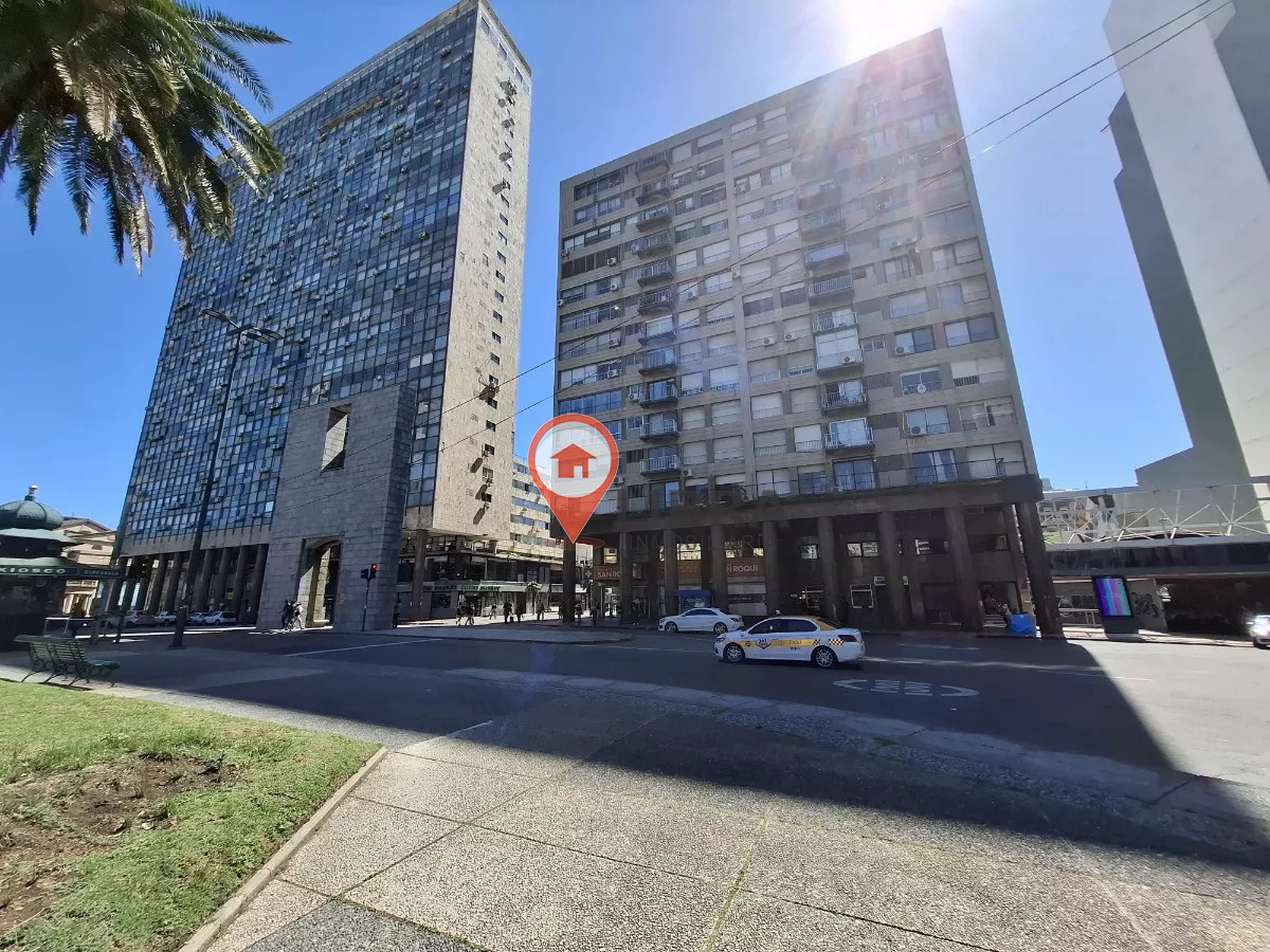 Apartamento ID.8580 - Alquiler Apartamento Amoblado 2 Dormitorios En Ciudad Vieja