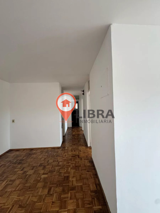 Apartamento ID.8589 - Alquiler Apartamento 3 Dormitorios A Media Del Nuevo Centro