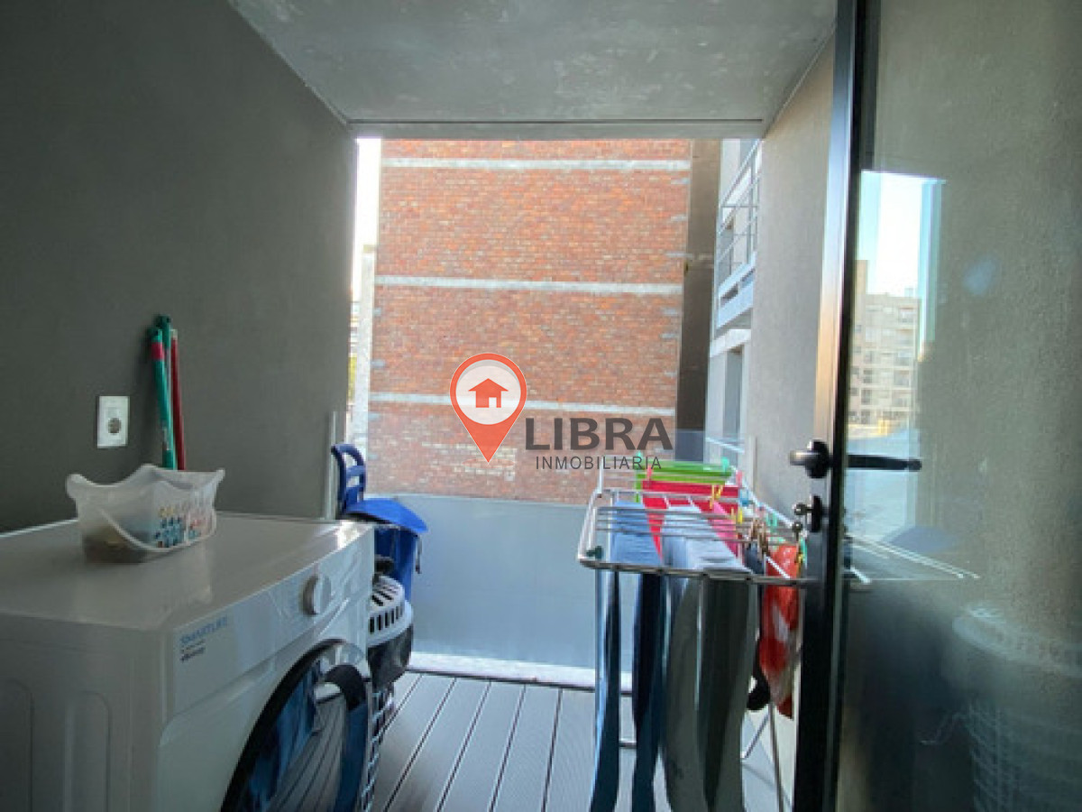 Apartamento ID.10116 - Venta Apartamento Con Renta 2 dormitorios - Edificio Alma Corso