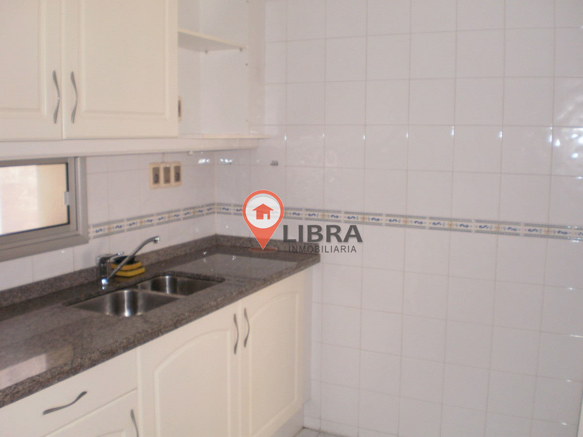 Apartamento ID.4150 - Alquiler Apartamento 2 Dormitorios Balcón Tres Cruces