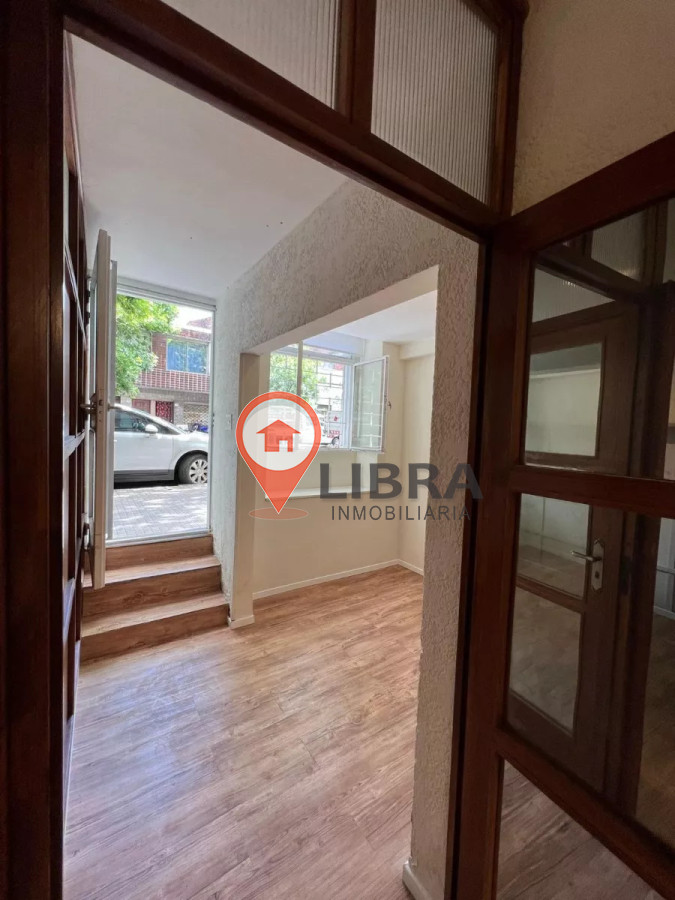 Apartamento ID.8753 - Venta Apartamento Local 1 Dormitorio Al Frente Tres Cruces