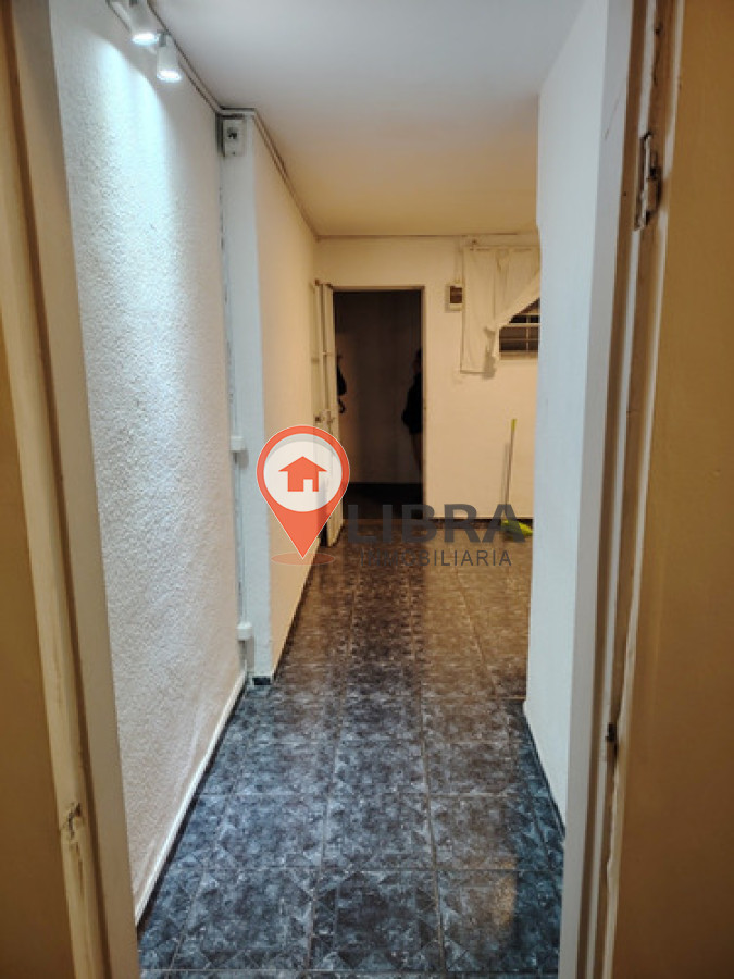 Apartamento ID.9954 - Alquiler Apartamento Interior Tipo Dúplex En Brazo Oriental 