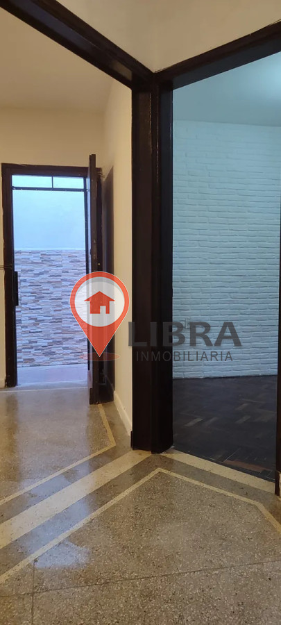 Apartamento ID.10193 - VENTA APARTAMENTO MERCADO MODELO 2 DORMITORIOS Y PATIO PARRILLERO