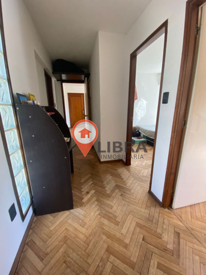 Apartamento ID.8958 - Hermoso Apartamento De 2 Dorm 2 Baños Con Balcón