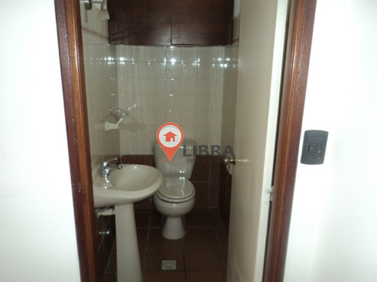 Apartamento ID.8958 - Hermoso Apartamento De 2 Dorm 2 Baños Con Balcón