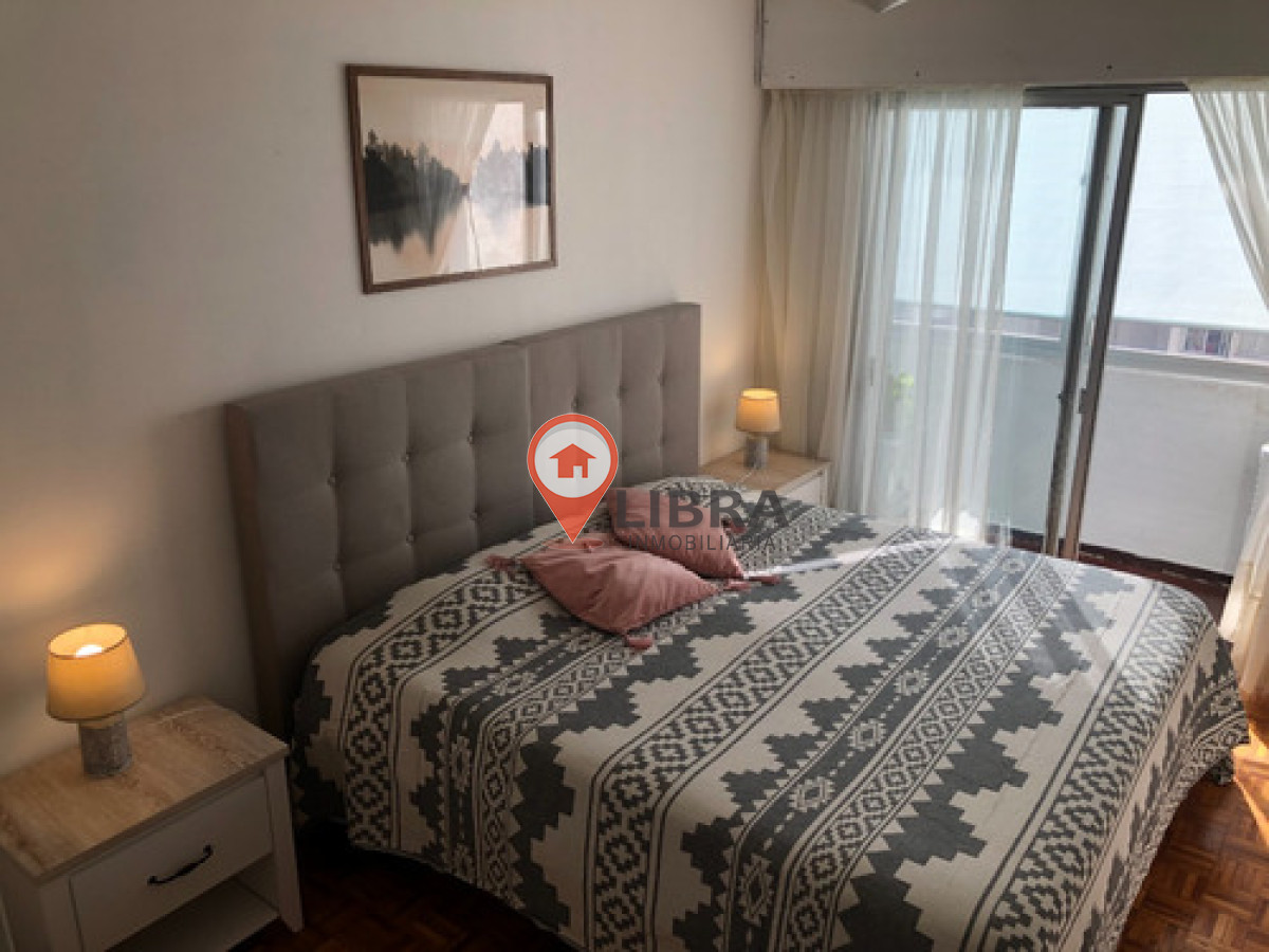 Apartamento ID.8965 - Hermoso Apartamento De 2 Dorm En Punta Carretas Amoblado 