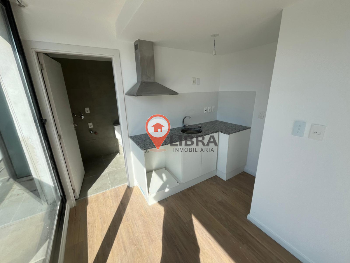 Apartamento ID.6572 - Venta Apartamento A Estrenar Centro 1 Dorm Terraza Parrilero