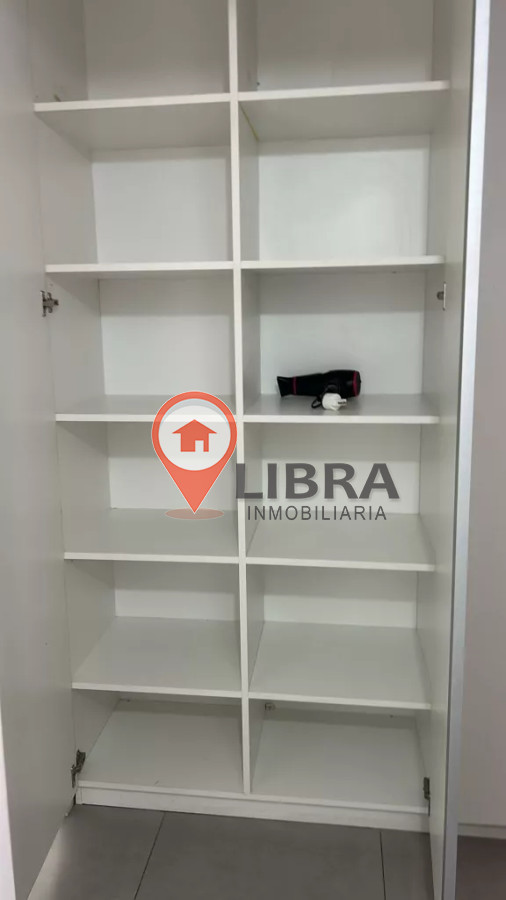 Apartamento ID.8485 - Alquiler De Monoambiente Patio Y Parrillero En Pocitos