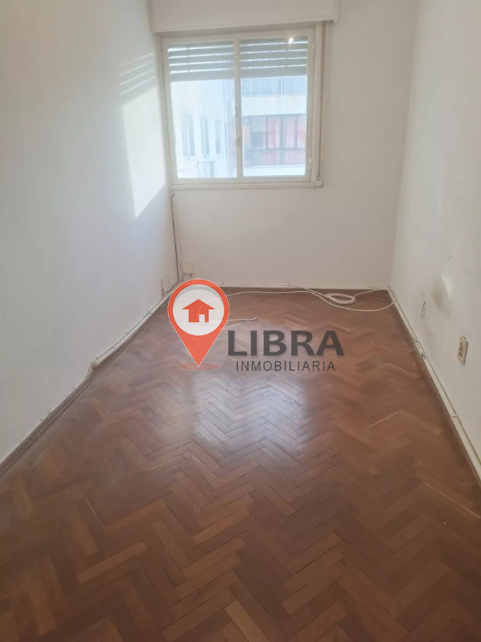 Apartamento ID.8652 - Alquiler Apartamento 2 Dormitorios 2 Baños En Punta Carretas