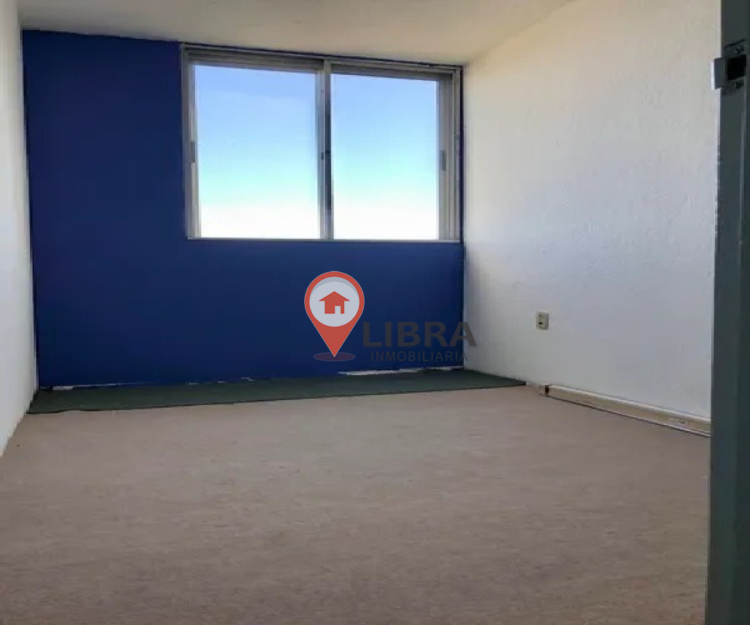 Apartamento ID.9025 - Venta Apartamento 3 Dormitorios Semi Amoblado En Malvín Norte