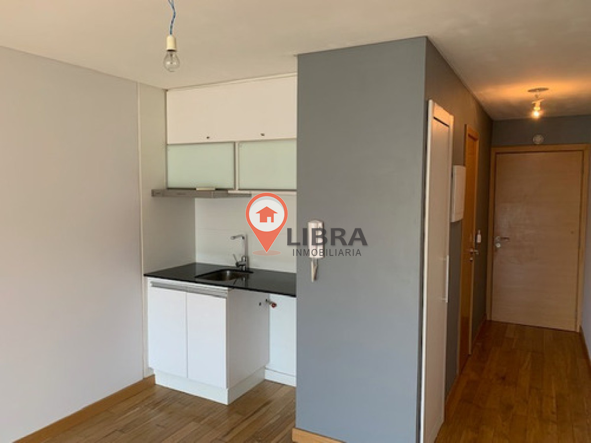 Apartamento ID.9035 - Alquiler Monoambiente Con Balcón En Puerto De Buceo