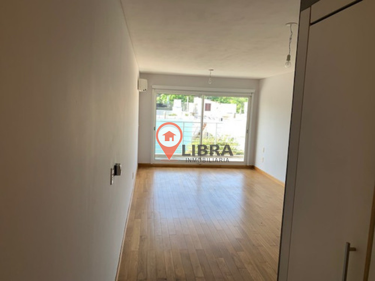Apartamento ID.9035 - Alquiler Monoambiente Con Balcón En Puerto De Buceo