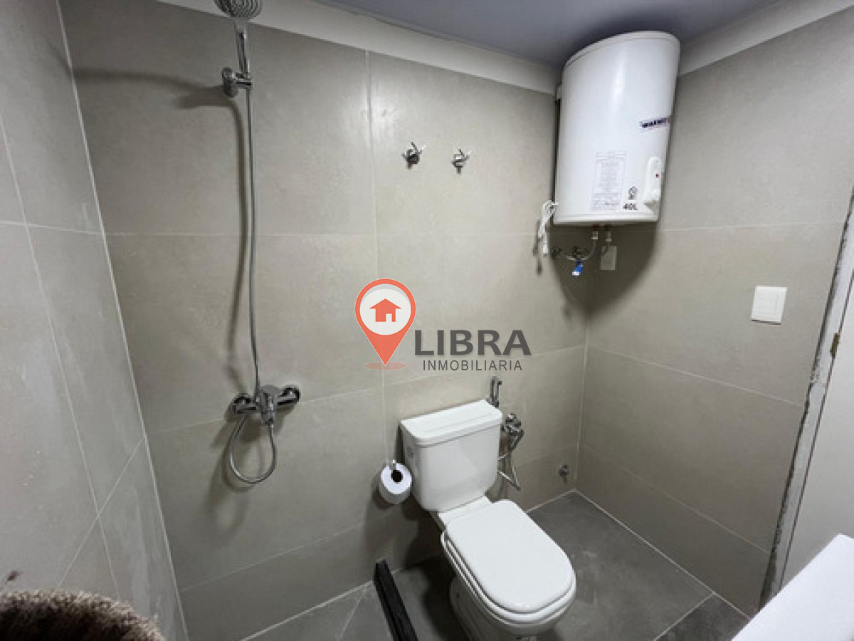 Apartamento ID.10045 - Alquiler Apartamento 1 Dormitorio Reformado A Nuevo En Centro