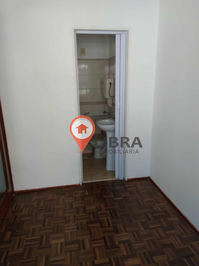 Apartamento ID.9571 - Venta O Alquiler Inmueble Para Consultorio, Oficina O Vivienda En Cordón, Montevideo