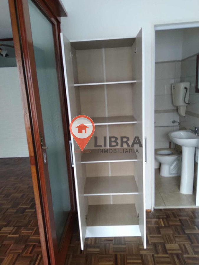 Apartamento ID.9571 - Venta O Alquiler Inmueble Para Consultorio, Oficina O Vivienda En Cordón, Montevideo