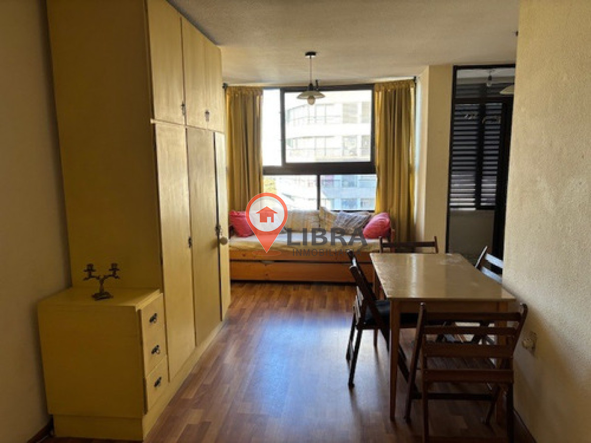 Apartamento ID.9572 - Confortable Monoambiente Con Terraza En Zona Tres Cruces