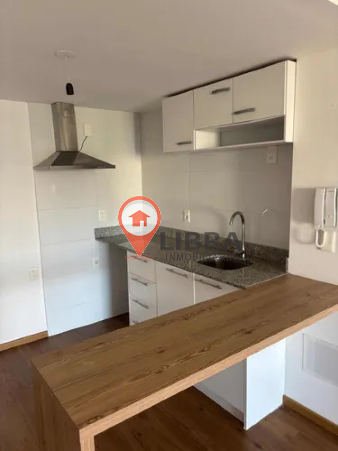 Apartamento ID.9576 - Alquiler Apartamento Parque Rodó 1 Dormitorio, Balcón y Garaje