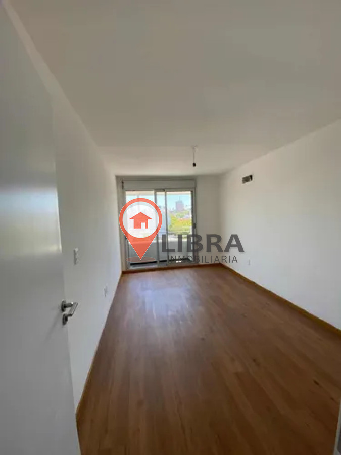 Apartamento ID.9576 - Alquiler Apartamento Parque Rodó 1 Dormitorio, Balcón y Garaje