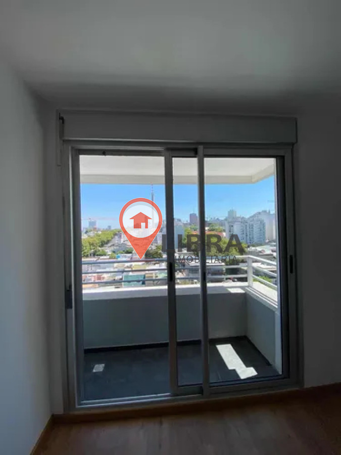 Apartamento ID.9576 - Alquiler Apartamento Parque Rodó 1 Dormitorio, Balcón y Garaje