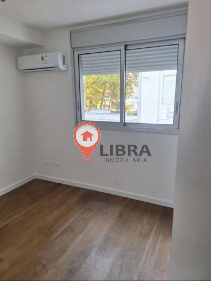 Apartamento ID.9579 - Alquiler Apartamento Cordón, 2 Dormitorios, Balcón, Al Frente