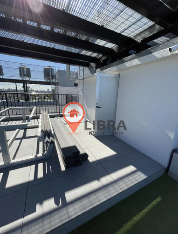 Apartamento ID.9579 - Alquiler Apartamento Cordón, 2 Dormitorios, Balcón, Al Frente