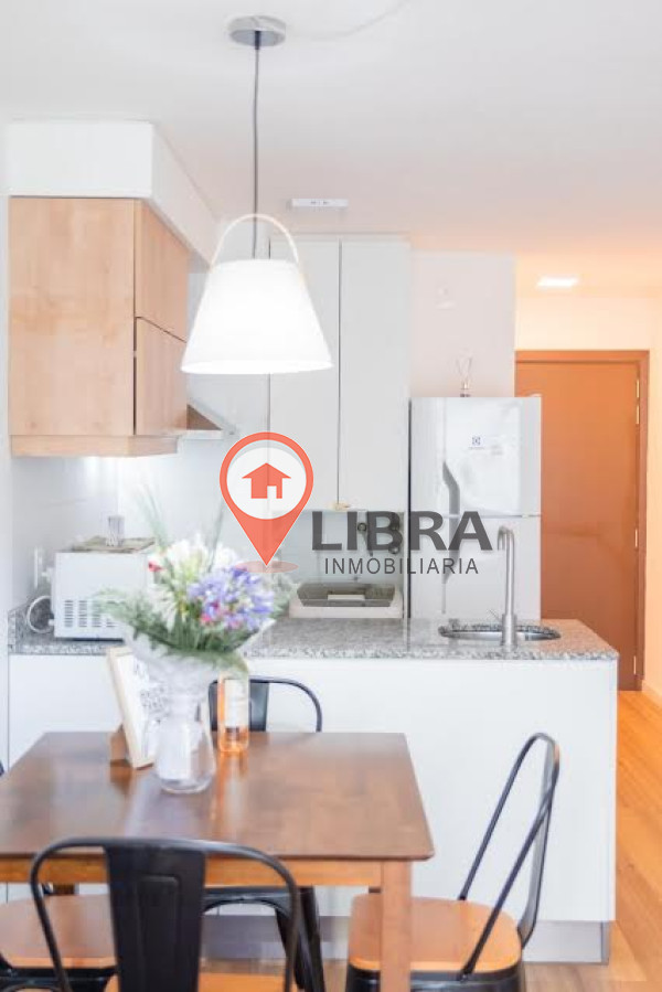Apartamento ID.9586 - Hermoso Apartamento De 1 Dorm Con Balcón Amueblado
