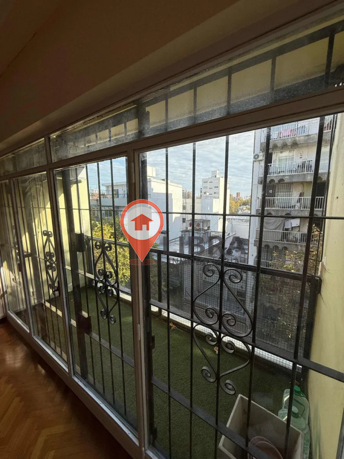 Apartamento ID.9600 - Hermoso Apartamento De 2 Dorm En Centro