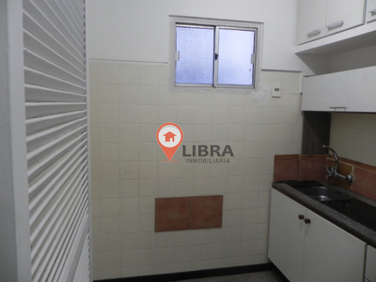Apartamento ID.9614 - Alquiler Apartamento 2 Dormitorios Pocitos 