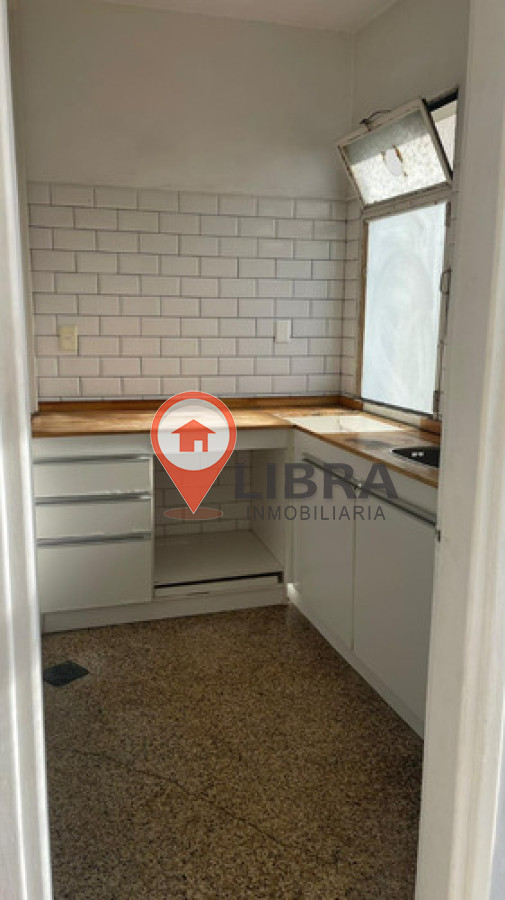 Apartamento ID.9635 - Lindo Apartamento De 1 Dorm Con Balcón 