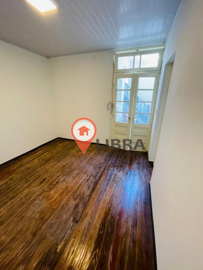 Apartamento ID.4937 - Apartamento En Barrio Reducto En Impecable Estado
