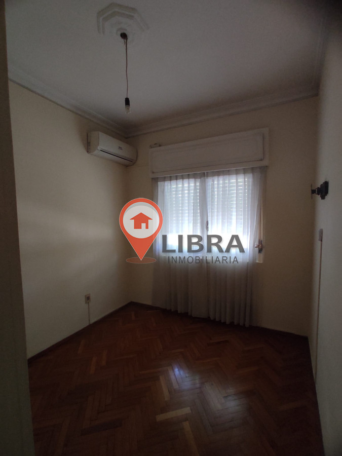Apartamento ID.7732 - Hermoso Apartamento De 2 Dorm Con Patio y Lindo Jardin 