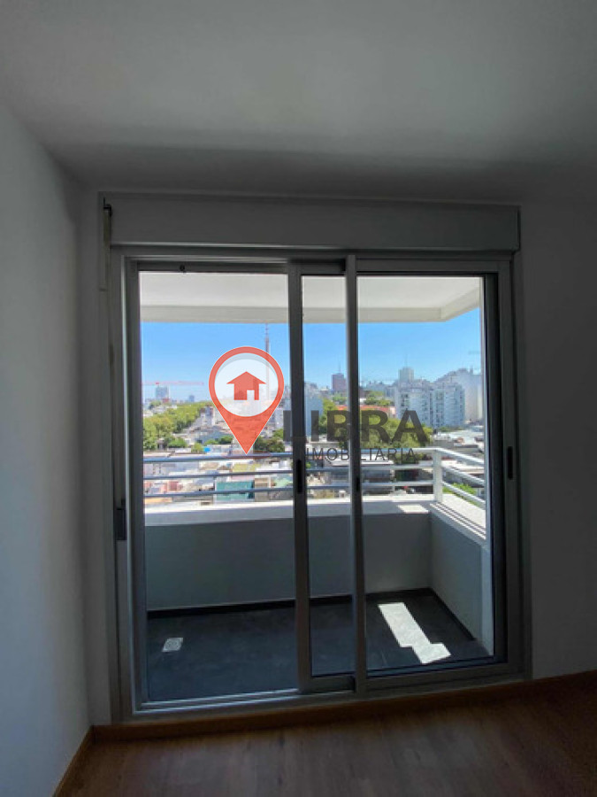 Apartamento ID.9573 - Alquiler Espectacular Apartamento De 1 Dormitorio Con Cochera En Parque Rodó
