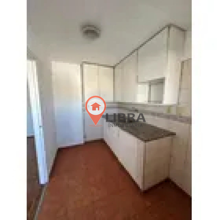 Apartamento ID.9851 - Alquiler Apartamento 2 Dormitorios Zona Centro Montevideo