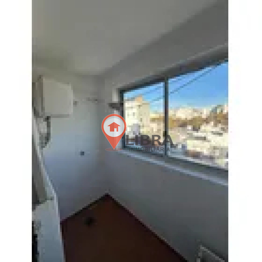 Apartamento ID.9851 - Alquiler Apartamento 2 Dormitorios Zona Centro Montevideo