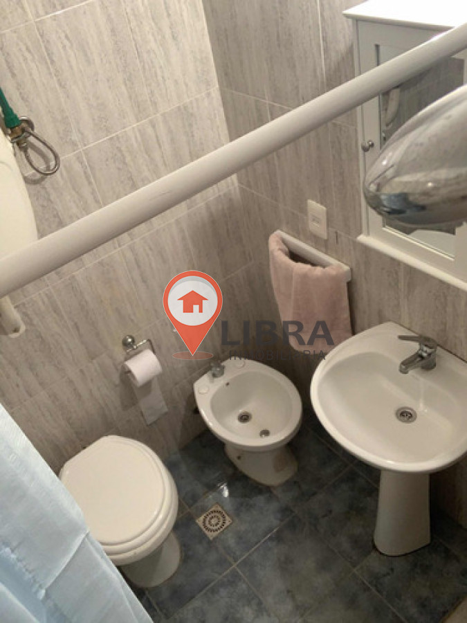 Apartamento ID.9852 - Alquiler Hermoso Monoambiente Sobre Rambla En Malvín