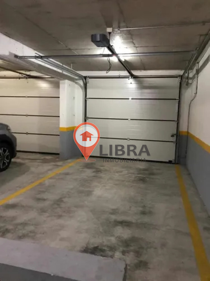 Apartamento ID.9895 - Alquiler Apartamento De 1 Dormitorio Con Garaje En Pocitos