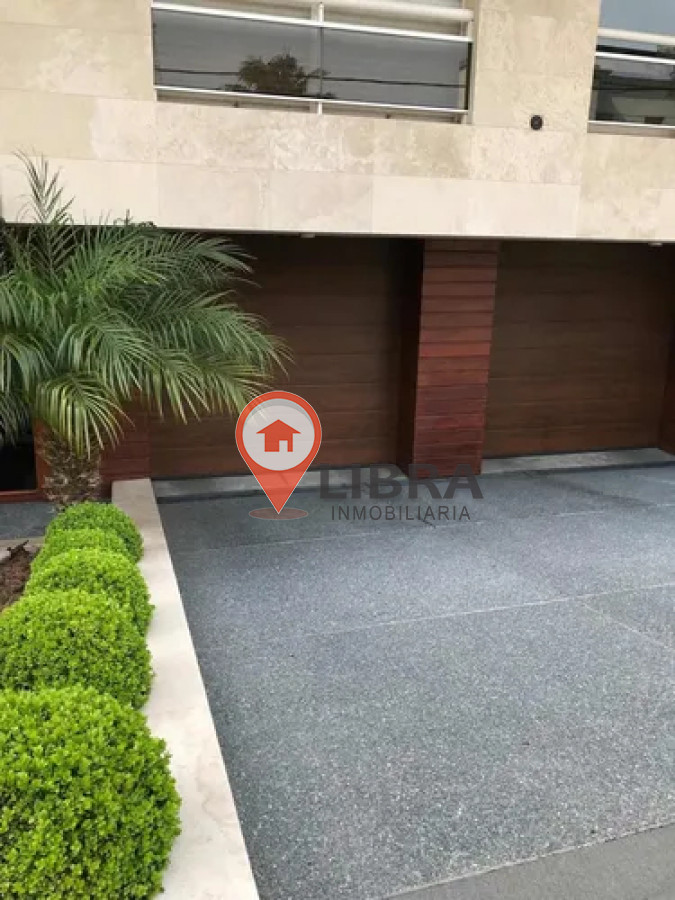 Apartamento ID.9895 - Alquiler Apartamento De 1 Dormitorio Con Garaje En Pocitos