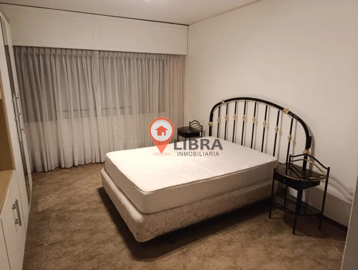Apartamento ID.9930 - Alquiler En Villa Biarritz Apartamento, 3 Dormitorios, 2 Baños Y Garaje