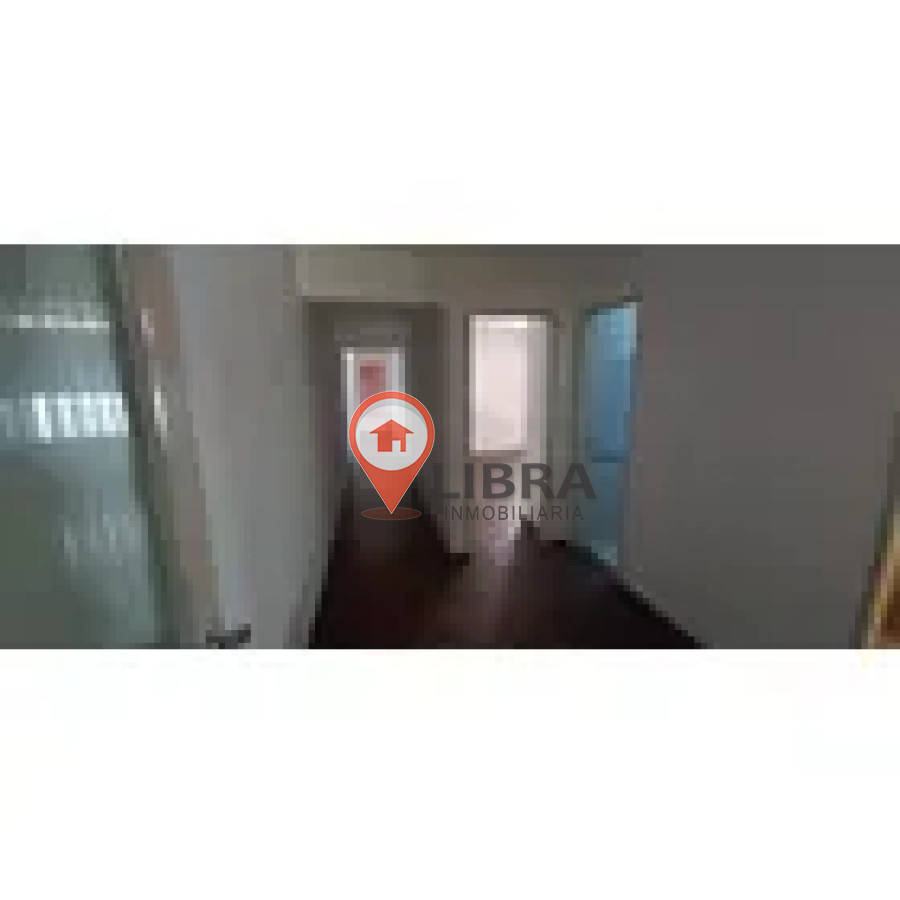 Apartamento ID.9931 - Alquiler Amplio Apartamento En Pleno Centro De Montevideo, 3 Dormitorios Y 2 Baños