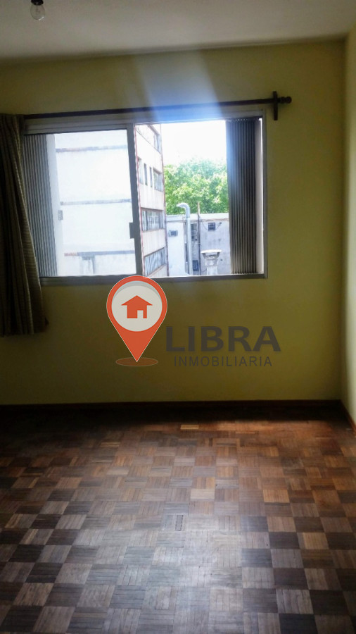 Apartamento ID.8469 - Alquiler Apartamento 1 Dormitorio Muy Iluminado En Centro