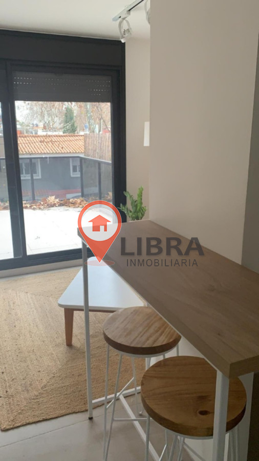 Apartamento ID.8802 - Hermoso Apartamento Amoblado 1 Dorm Con Garage Y Gran Terraza