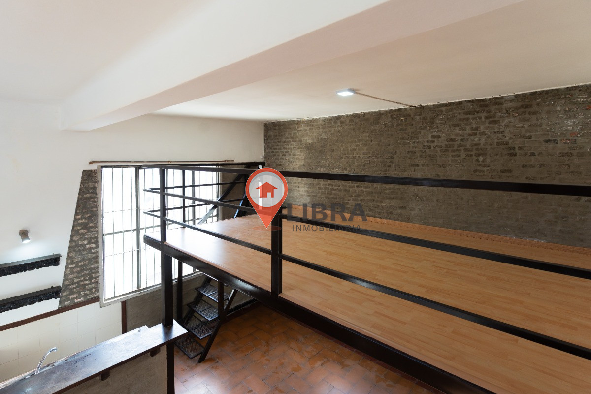 Apartamento ID.5017 - Oportunidad Apartamento Loft Renovado En Ciudad Vieja