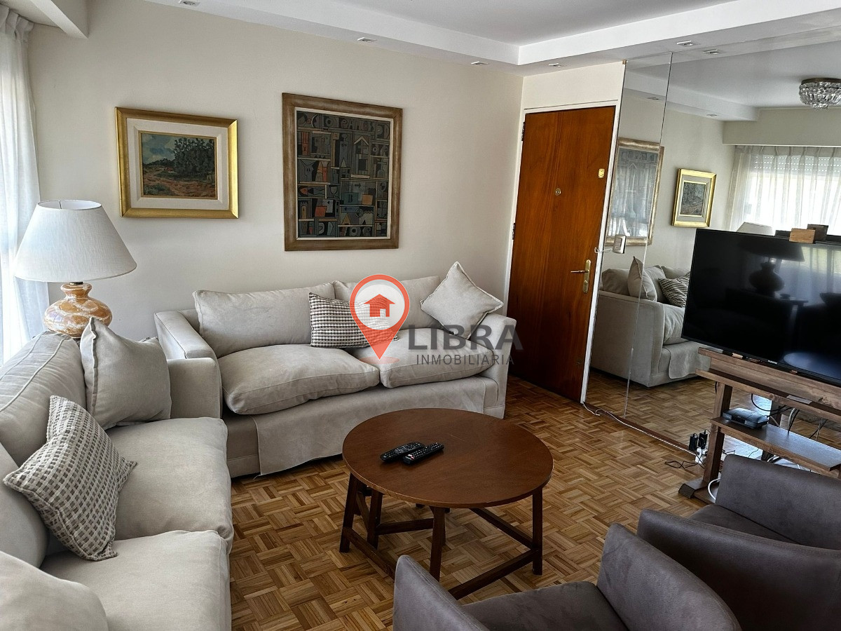 Apartamento ID.3976 - Venta Apartamento Planta Baja Con Fondo Barbacoa Villa Biarritz