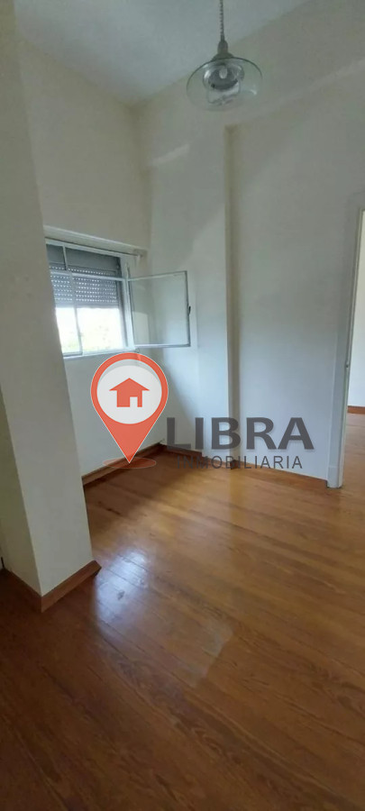 Apartamento ID.8986 - Alquiler Apartamento De 2 Dormitorios 2 Baños En Centro