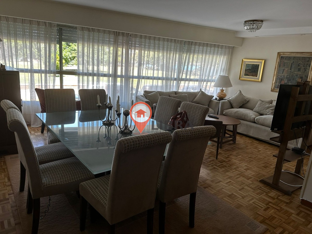 Apartamento ID.3976 - Venta Apartamento Planta Baja Con Fondo Barbacoa Villa Biarritz