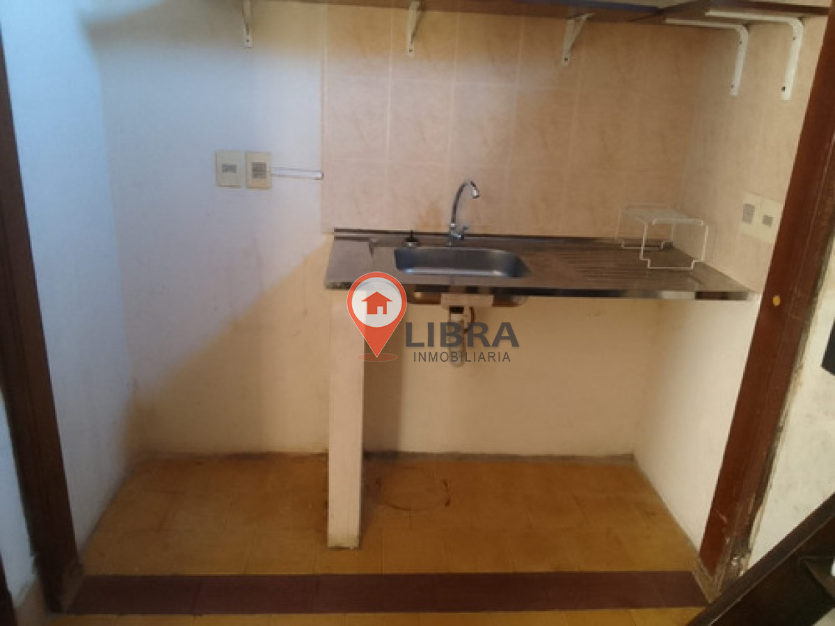 Apartamento ID.9578 - Alquiler Apartamento 1 Dormitorio Y Azotea, Prado. 