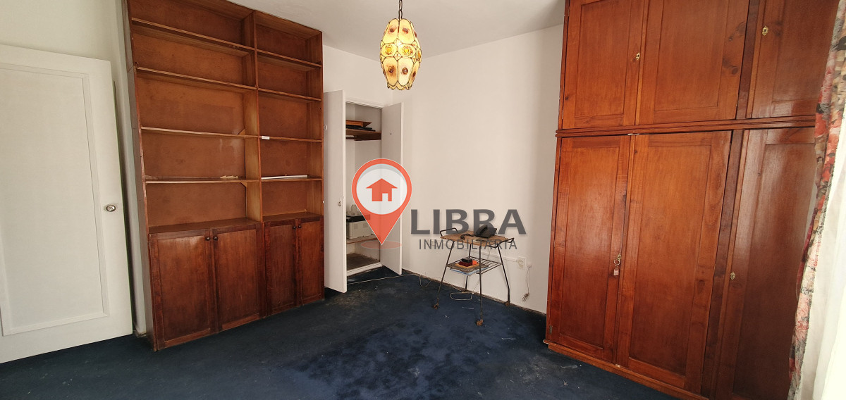 Apartamento ID.10224 - Alquiler Y Venta Apartamento 2 Dormitorios, Balcón Y Garaje En Pocitos 