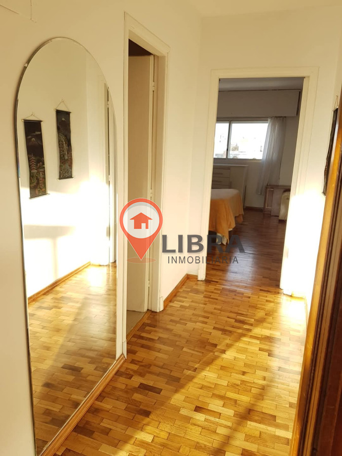 Apartamento ID.7910 - Se Alquila Apartamento 1 Dormitorio Amoblado Y Equipado Con Balcón En Centro