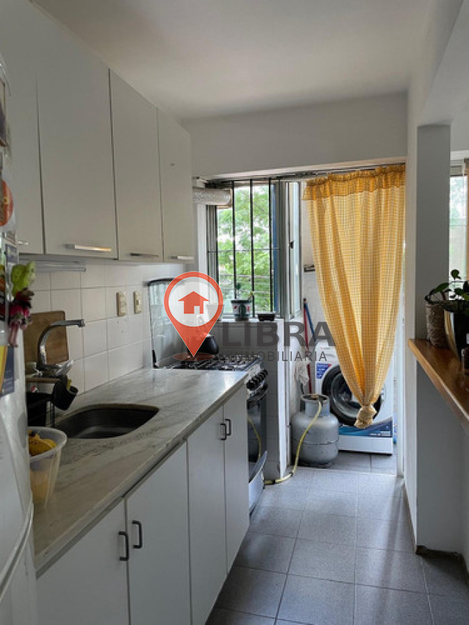 Apartamento ID.10411 - VENTA APARTAMENTO EN BUCEO 2 DORMIORIOS Y BALCÓN!