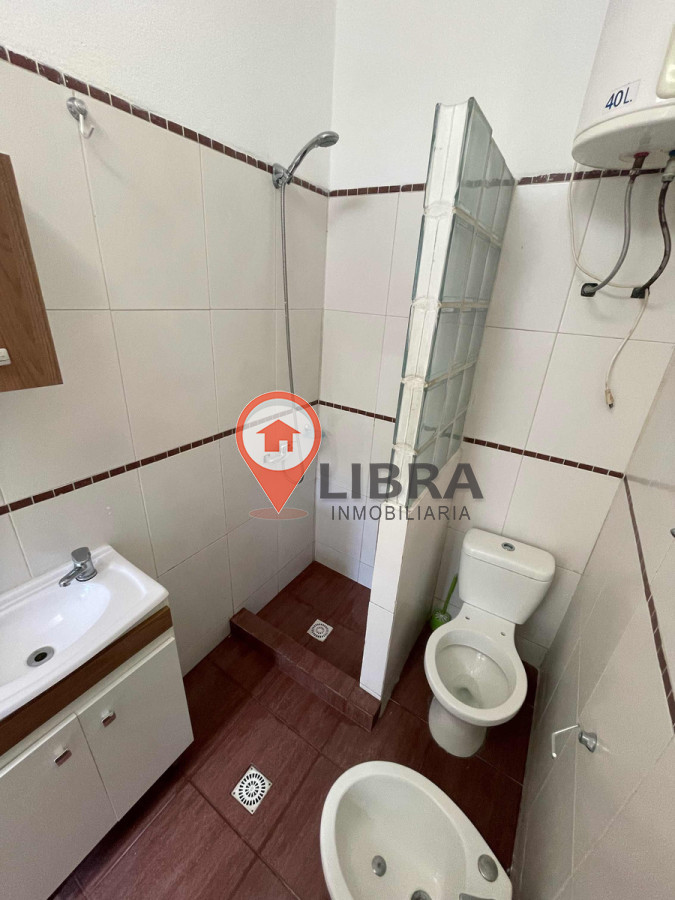 Apartamento ID.7992 - Venta Apartamento 1 Dormitorio Garage Patio Sin Gastos En Villa Española 